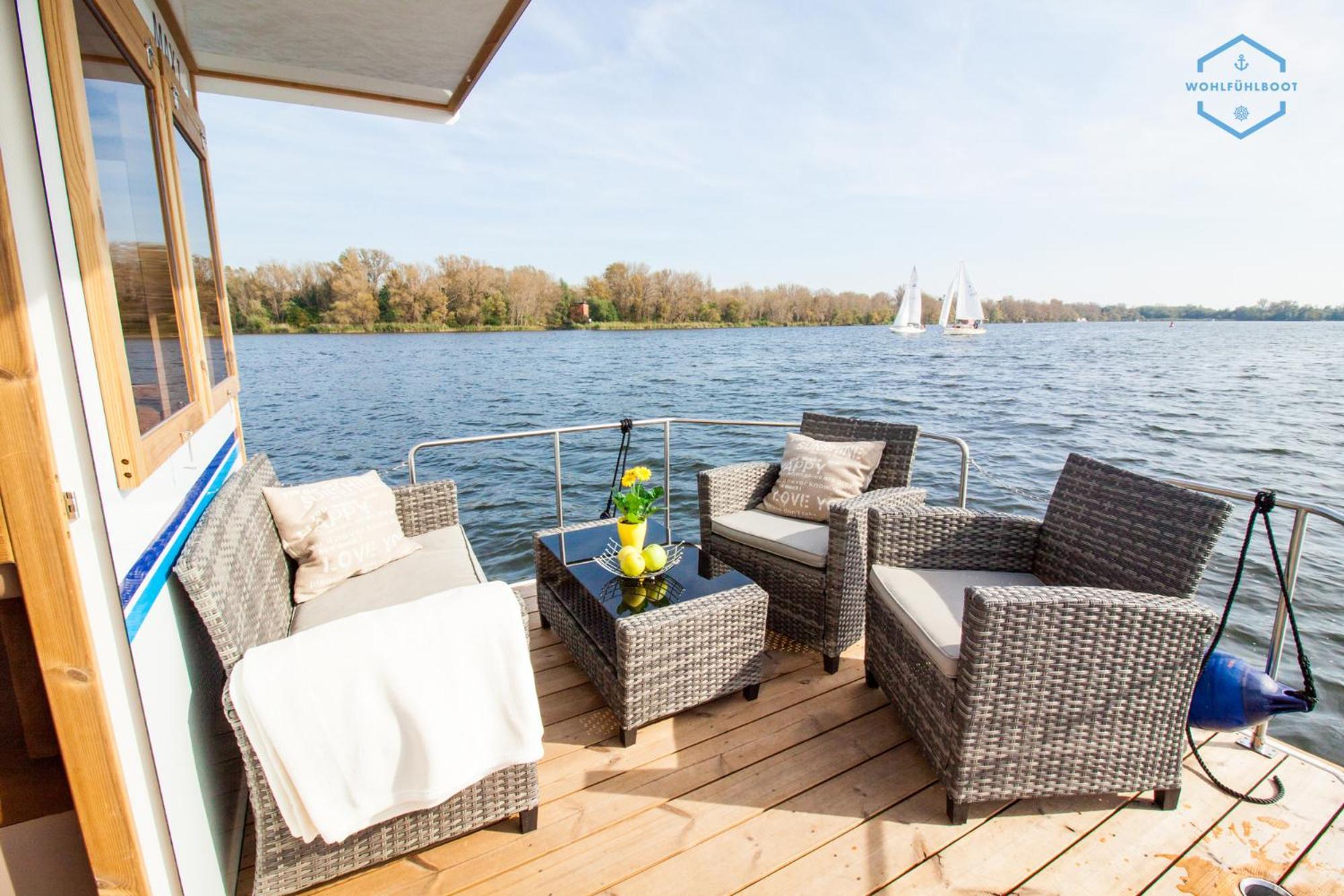 Wohlfuehlboot Hausboot - Festlieger Im Hafen - Wc An Bord, Dusche An Land Bad Saarow