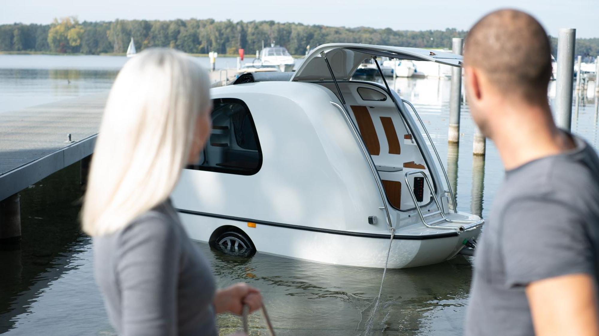 Wohlfuehlboot Hausboot - Festlieger Im Hafen - Wc An Bord, Dusche An Land Botel Bad Saarow