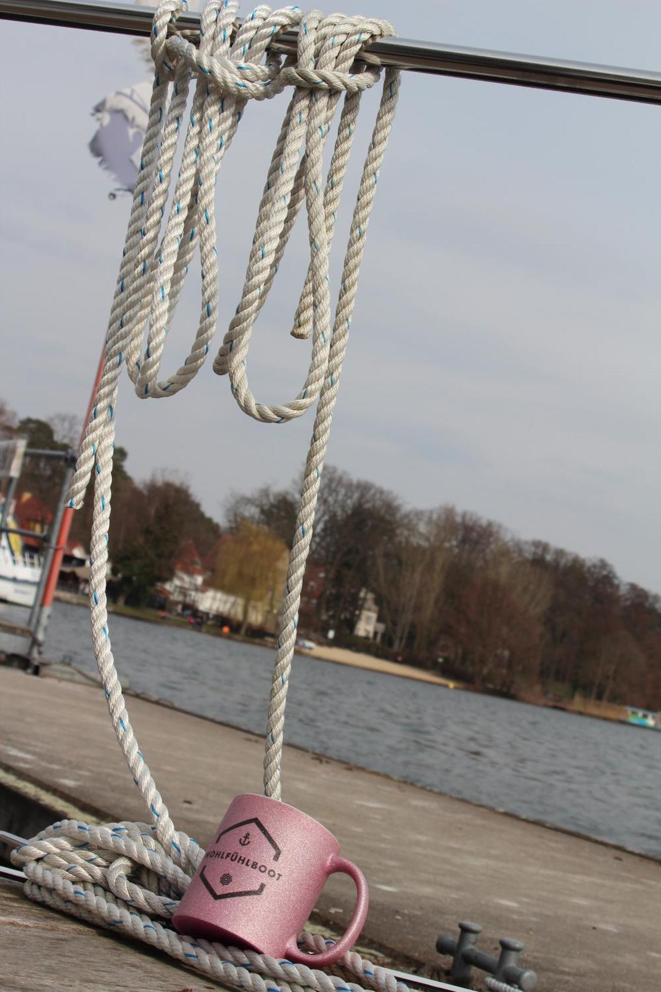 Wohlfuehlboot Hausboot - Festlieger Im Hafen - Wc An Bord, Dusche An Land *